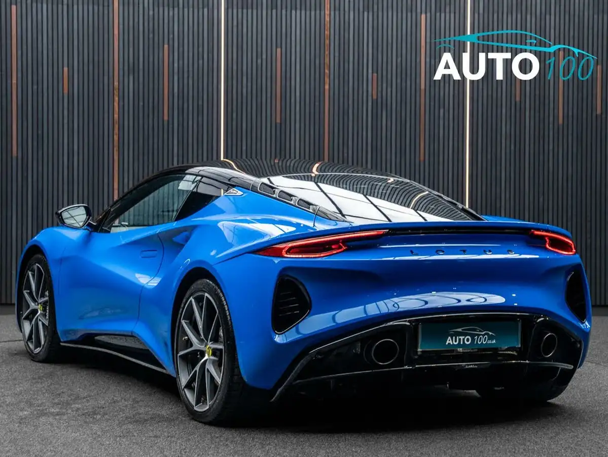 2023-lotus-emira-35-first-edition-v6-big-2