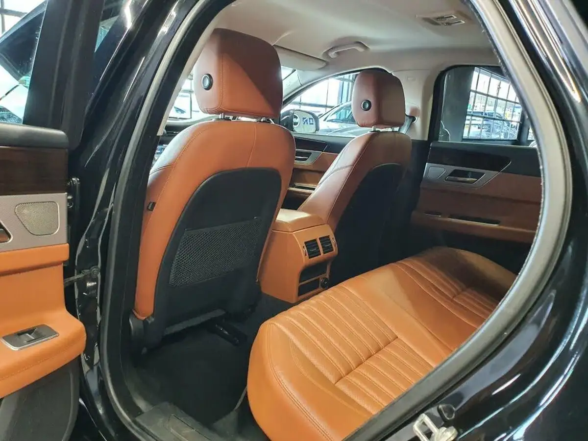 2016-jaguar-xf-20td-portfolio-180ps-auto-big-29