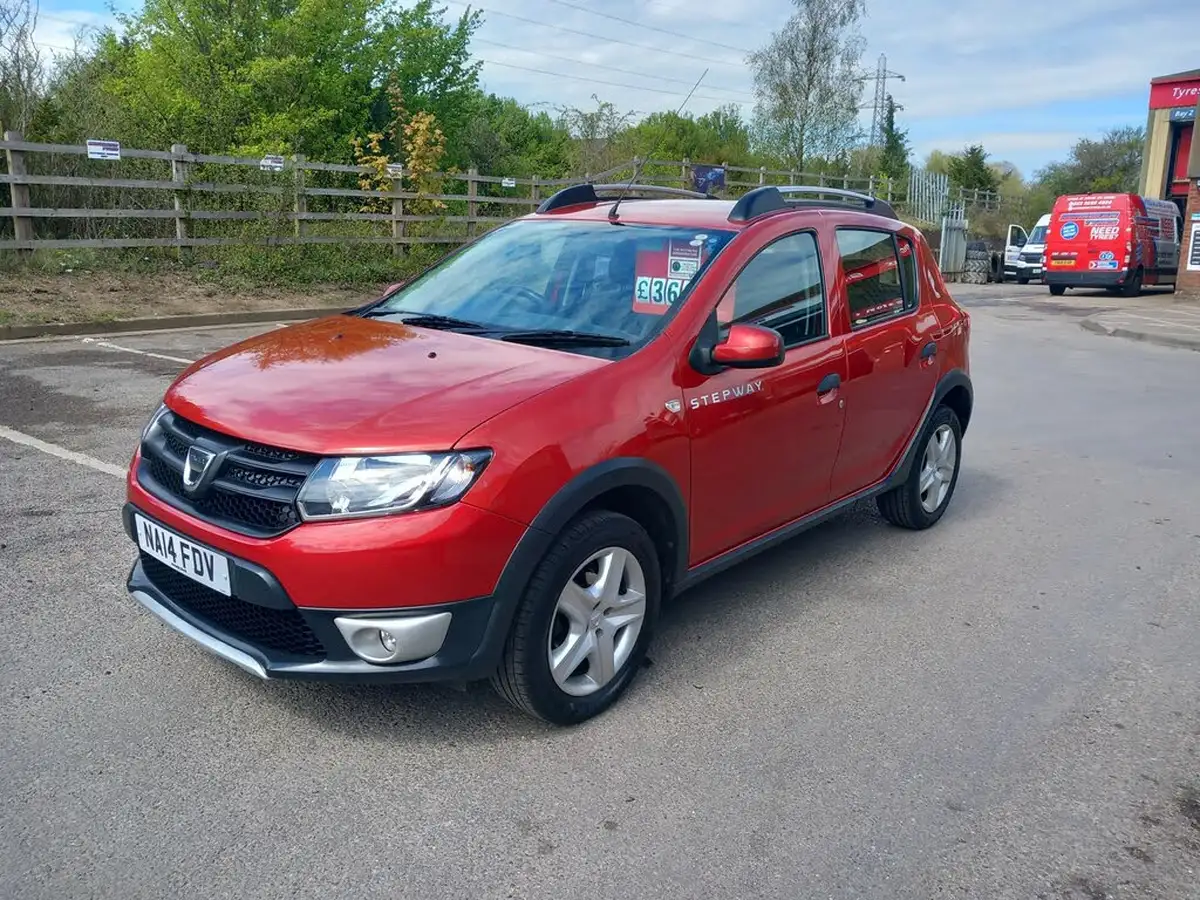 2013-dacia-sandero-stepway-09-ambiance-big-2
