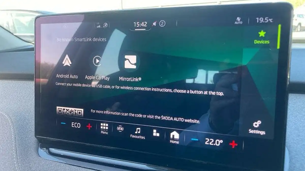 2021-skoda-enyaq-e-60-loft-62-kwh-big-25