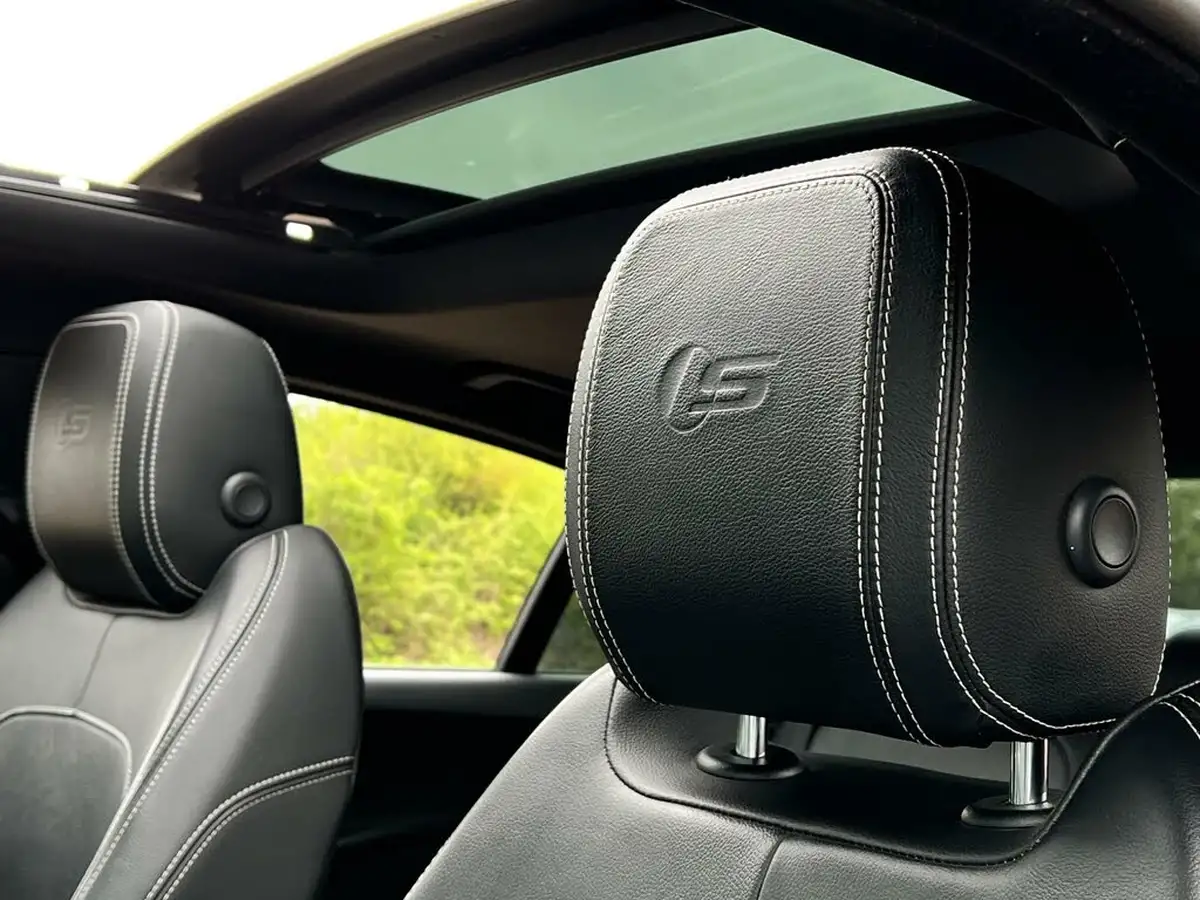 2016-jaguar-xe-30i-v6-sc-s-big-29
