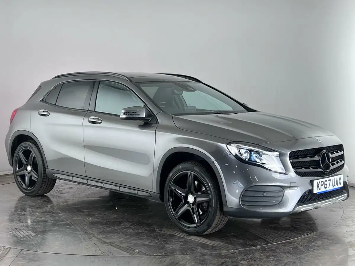 2017-mercedes-benz-gla-class-21d-gla-220d-amg-line-premium-plusss-big-0