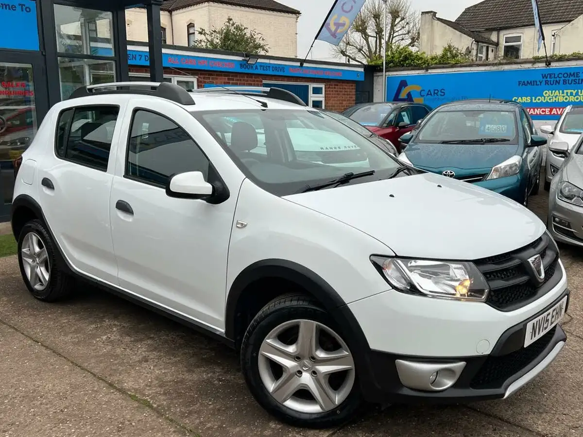 2015-dacia-sandero-stepway-09-ambiance-big-40