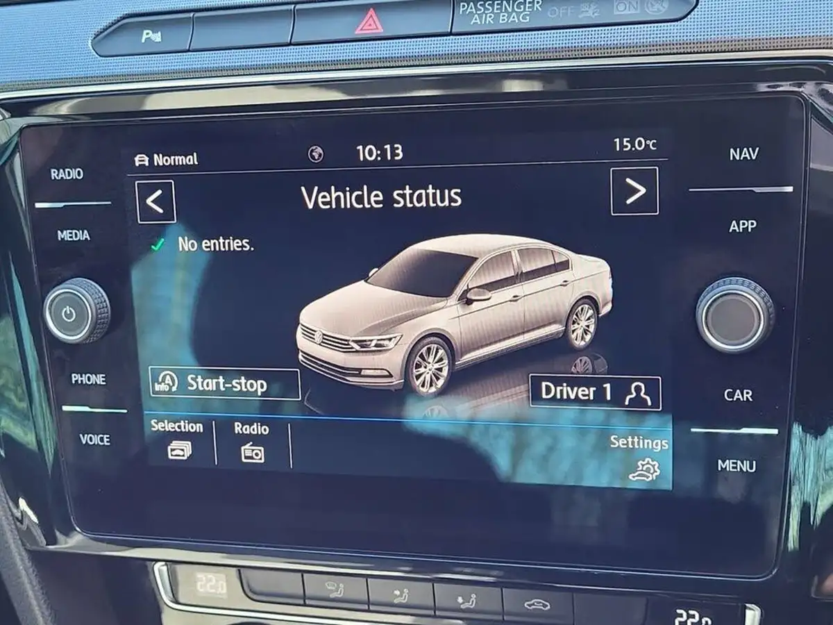 2018-volkswagen-passat-14-tsi-r-line-150ps-saloon-4d-dsg-big-19