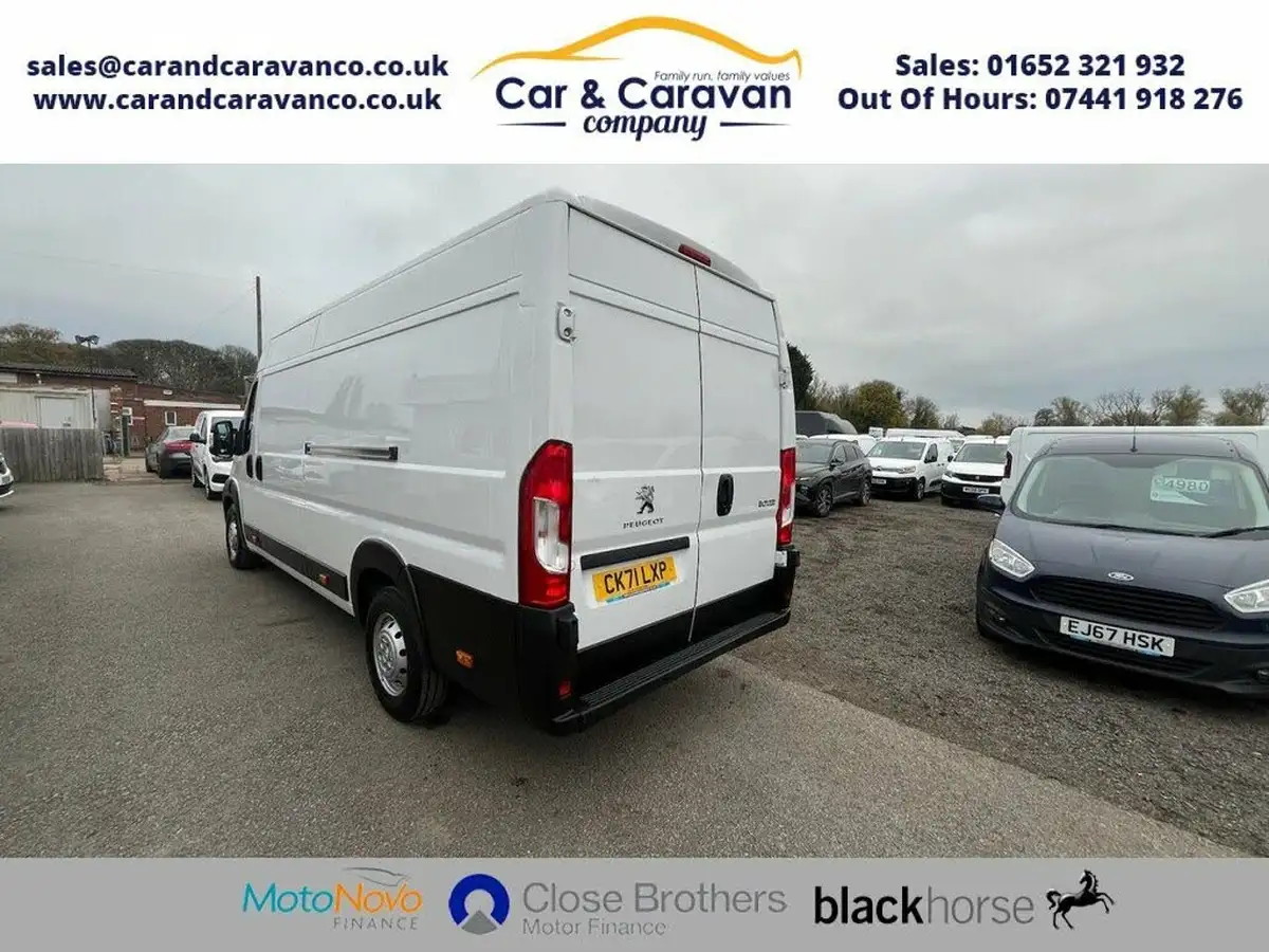 2021-peugeot-boxer-22-bluehdi-professional-435-l4-h2-140bhpeu6dt-big-7