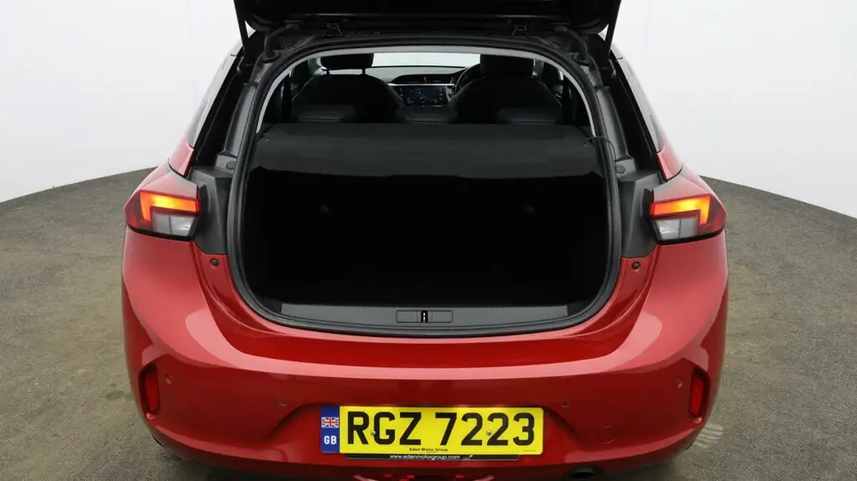 2020-vauxhall-corsa-15-turbo-d-elite-nav-premium-big-16