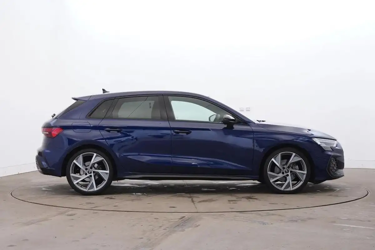 2024-audi-a3-15-35-tfsi-black-edition-sportback-5d-big-5