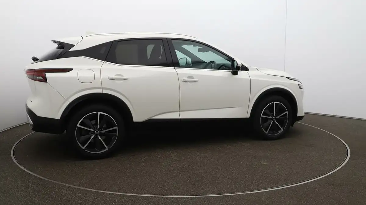 2022-nissan-qashqai-13-dig-t-tekna-158ps-xtronic-big-42
