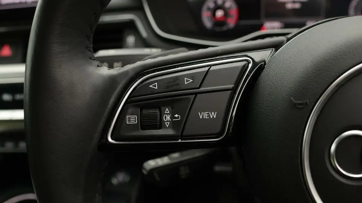2019-audi-a4-avant-20-30-tdi-sport-big-30