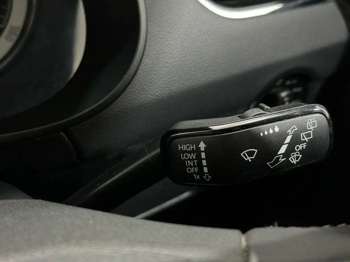 2019-skoda-octavia-20tdi-se-l-estate-dsg-big-14