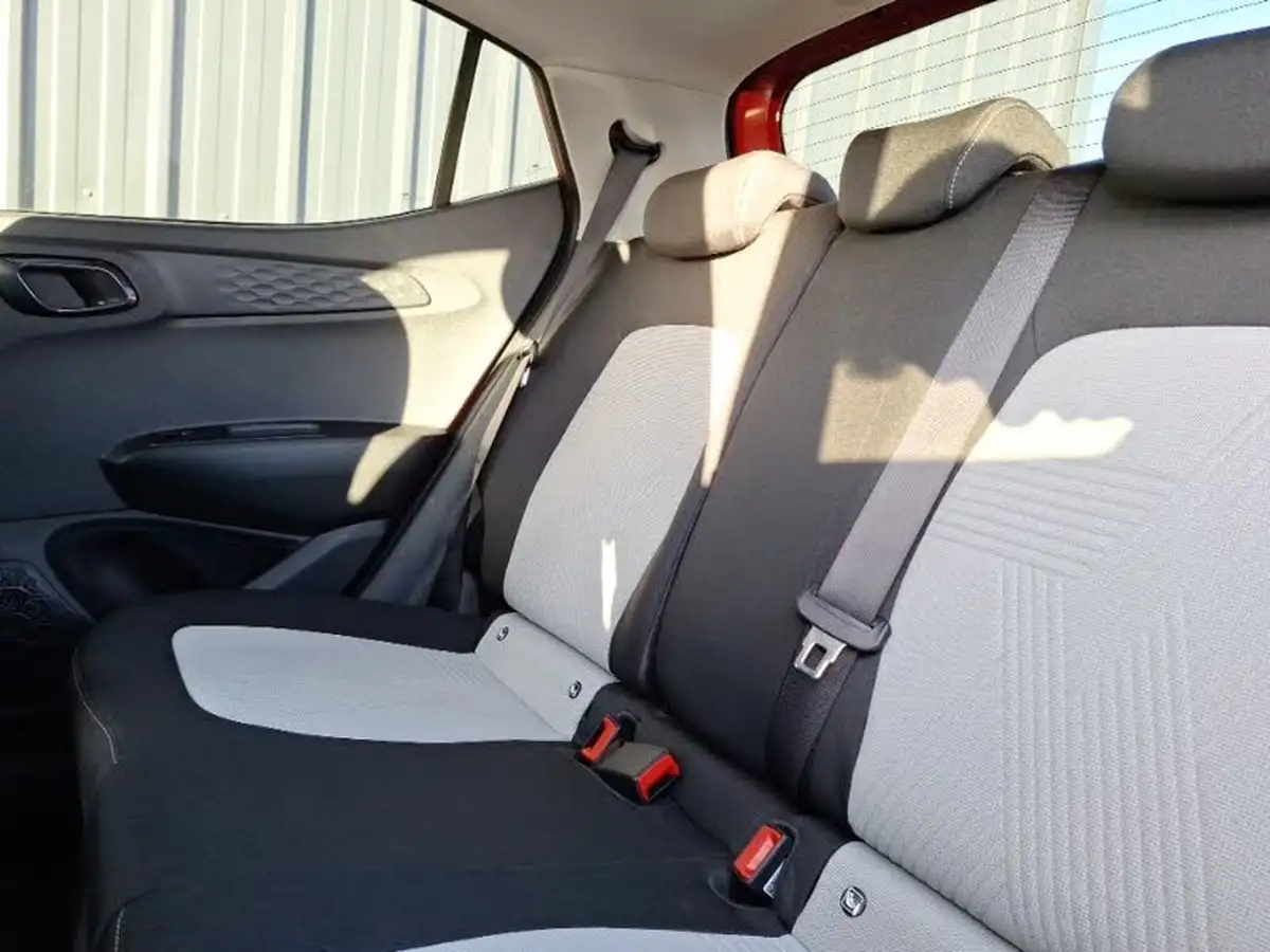 2022-hyundai-i10-12-premium-auto-big-5