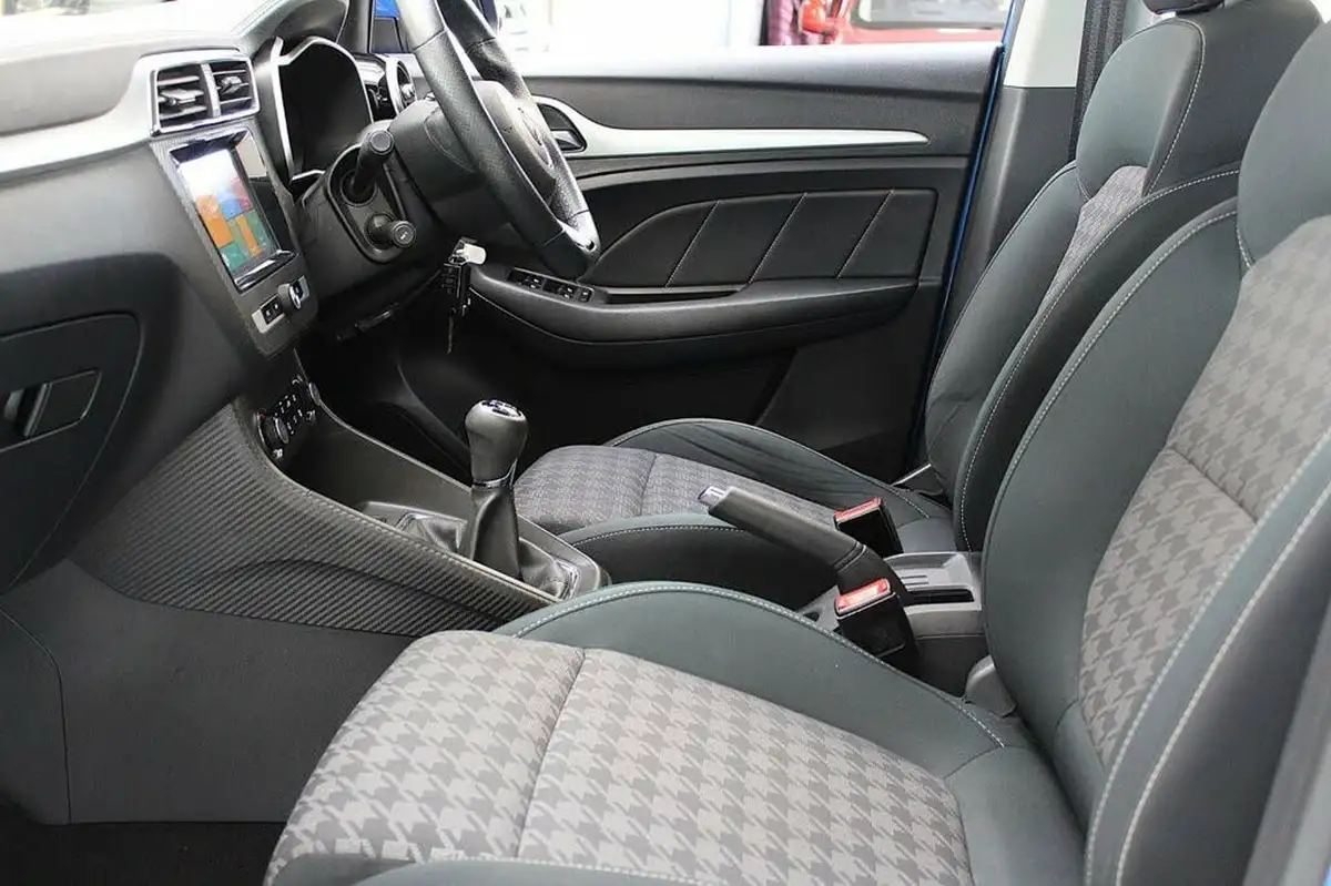 2019-mg-zs-suv-15-vti-tech-excite-105bhp-big-19
