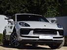 2022-porsche-macan-20-small-5