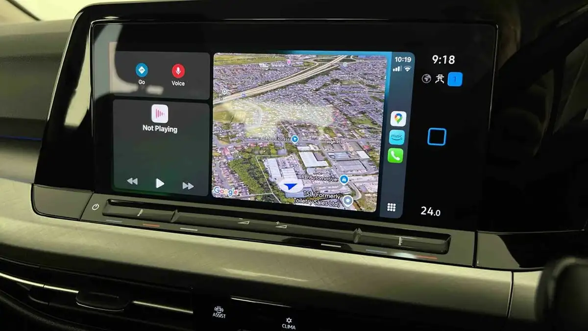 2021-volkswagen-golf-10-etsi-life-hatchback-big-37