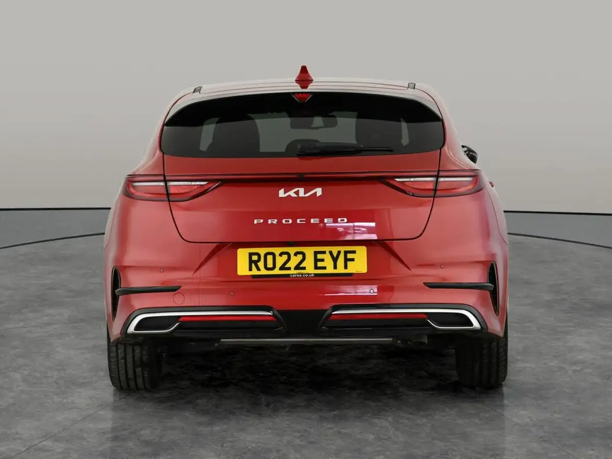2022-kia-pro-ceed-15-t-gdi-gt-line-big-7