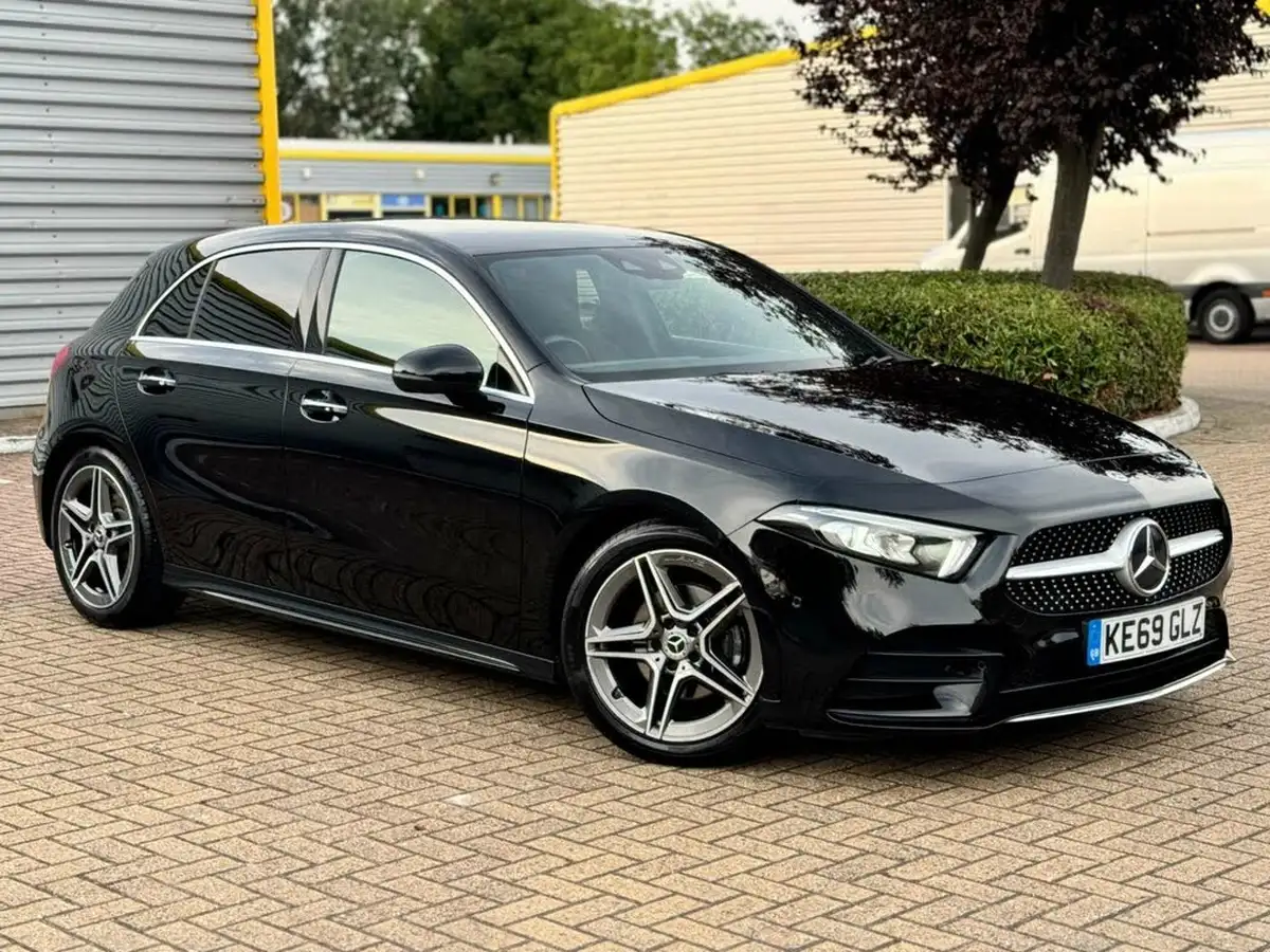 2020-mercedes-benz-a-class-13-a200-amg-line-premium-hatchback-5d-7g-dct-big-5