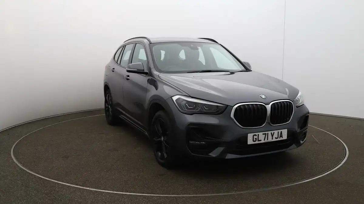 2021-bmw-x1-20-sdrive20i-sport-big-34