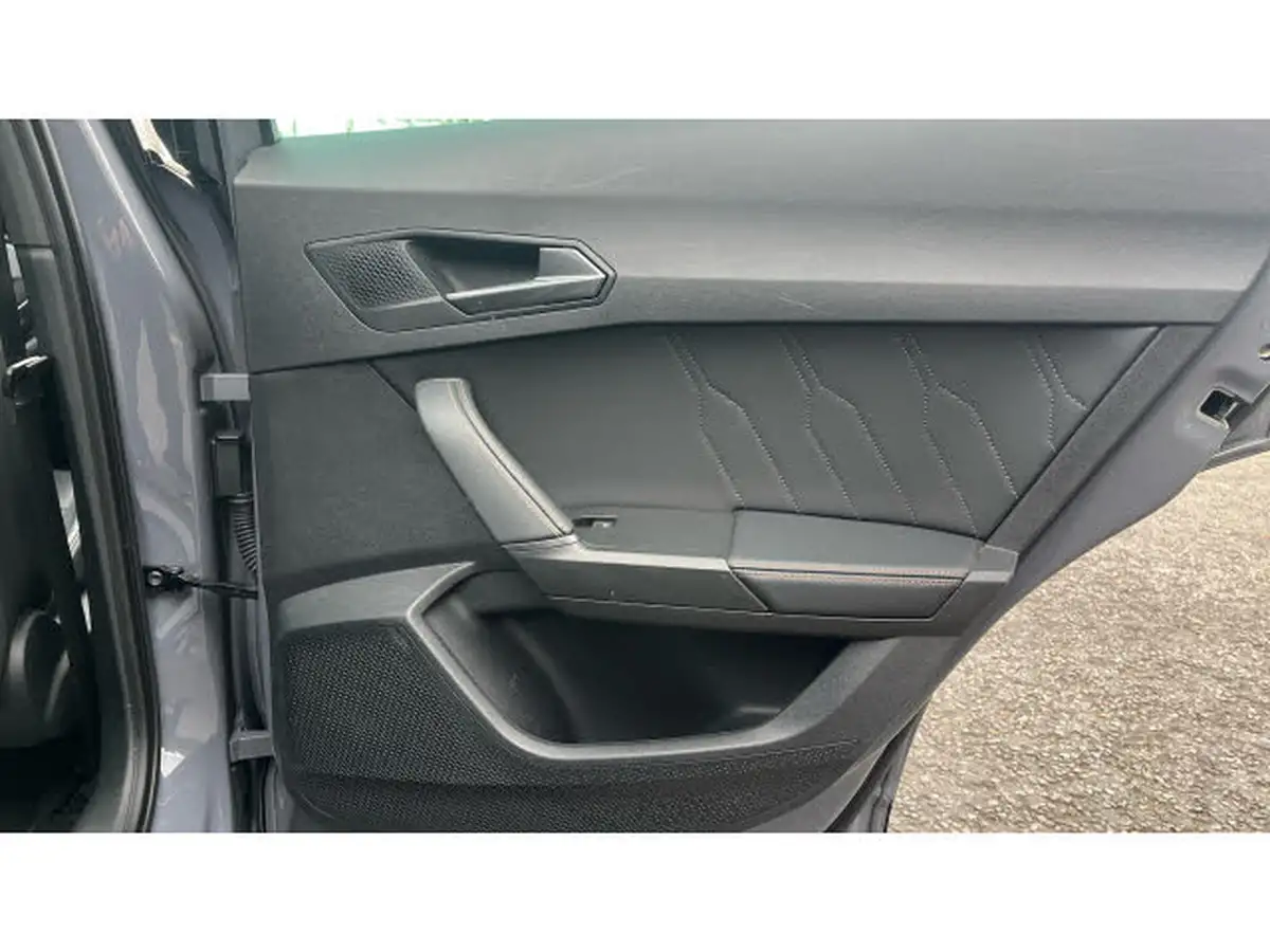 2022-cupra-formentor-15-tsi-v2-dsg-big-33