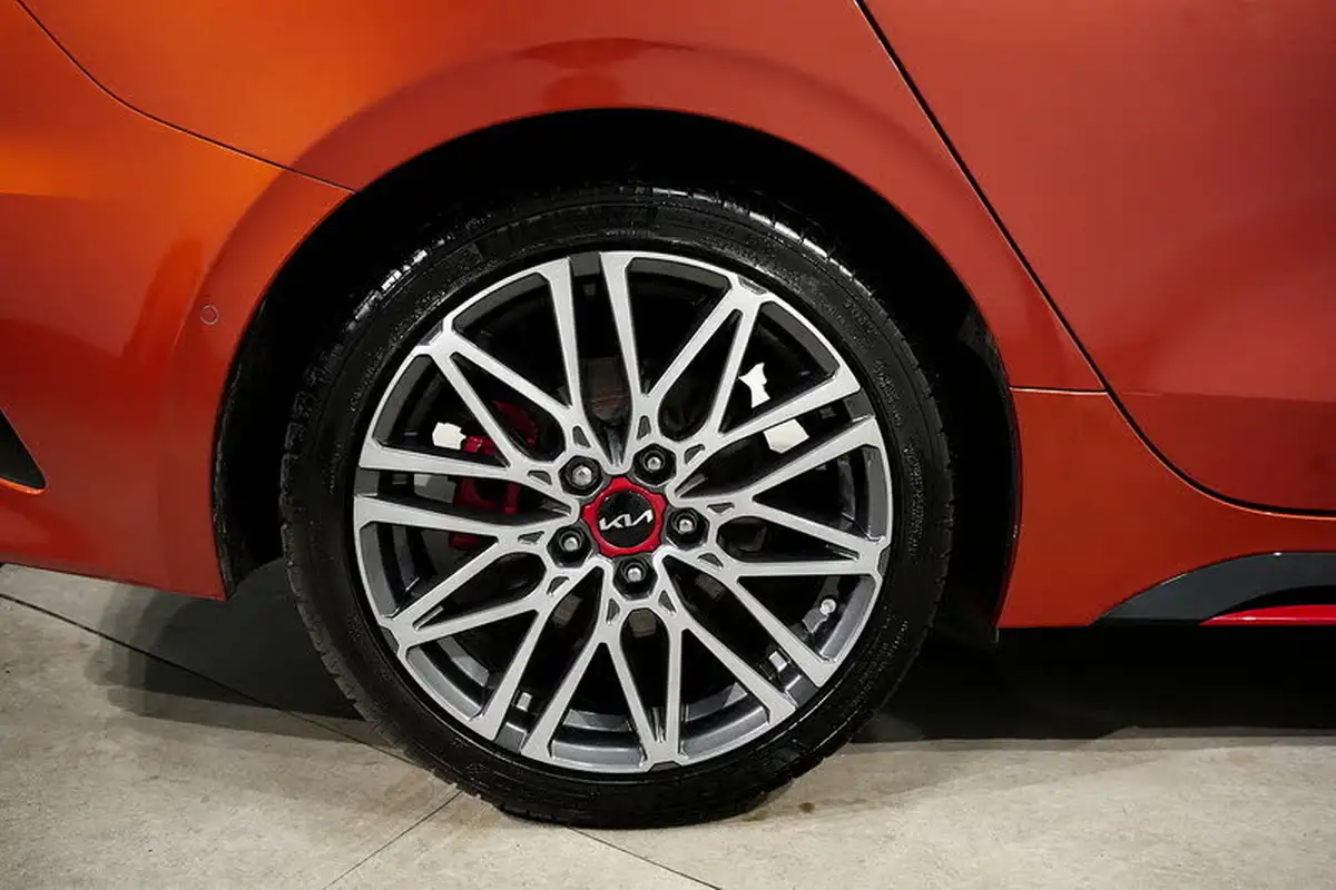 2021-kia-pro-ceed-16-t-gdi-gt-big-13