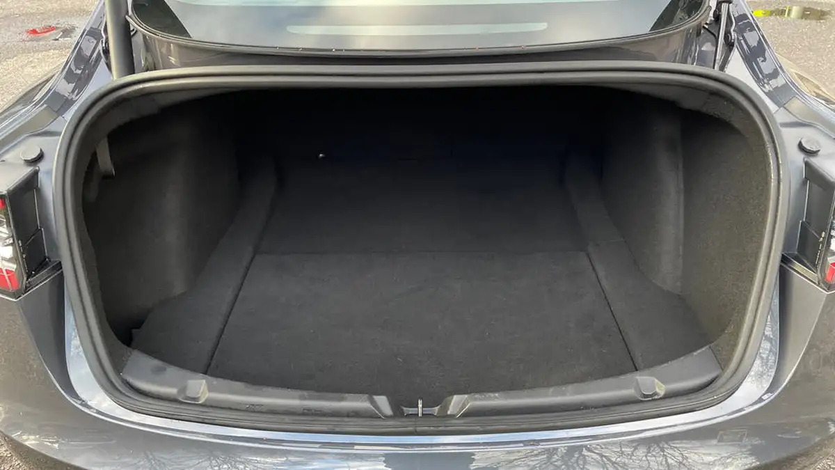 2021-tesla-model-3-e-long-range-4x4-big-14