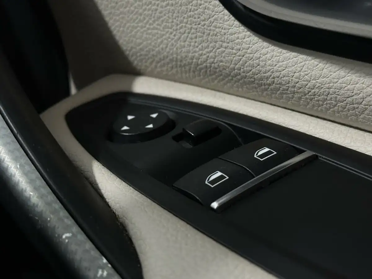 2019-bmw-4-series-20-420i-m-sport-coupe-2d-auto-big-16