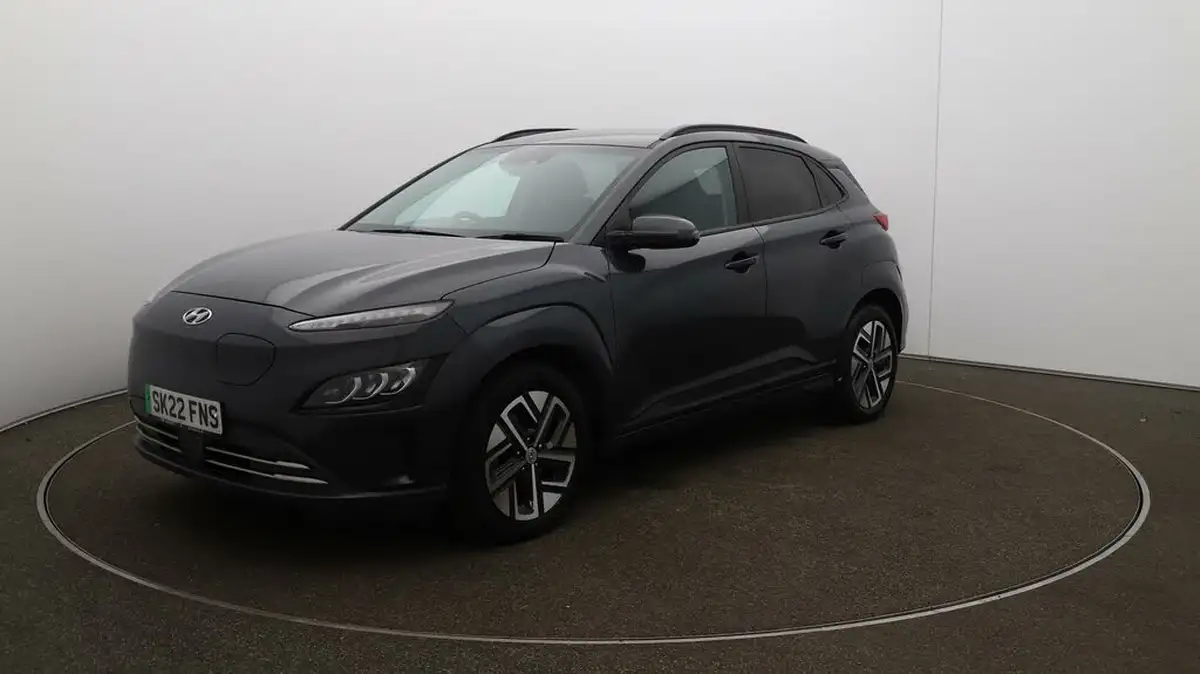 2022-hyundai-kona-e-premium-204ps-64kwh-7kw-obc-big-3