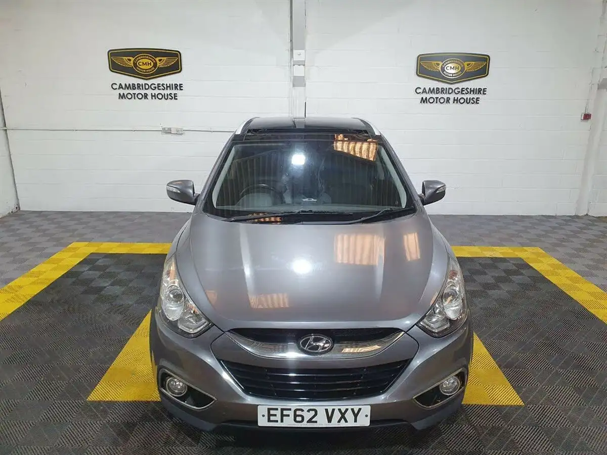 2012-hyundai-ix35-20td-premium-4wd-big-17