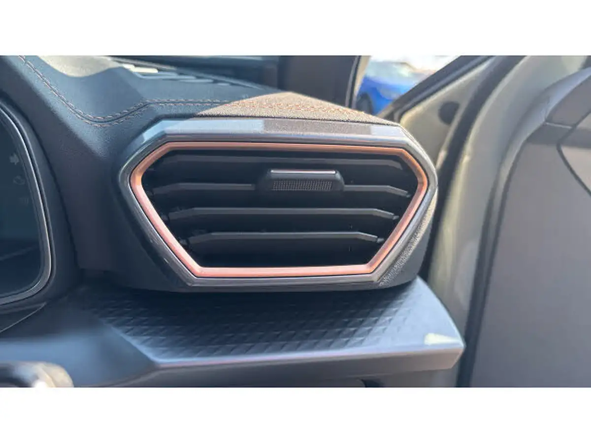 2025-cupra-leon-nf-15-e-hybrid-vz1-hatchback-big-33