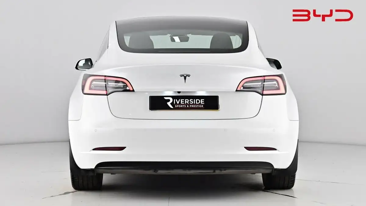 2020-tesla-model-3-e-standard-plus-big-4