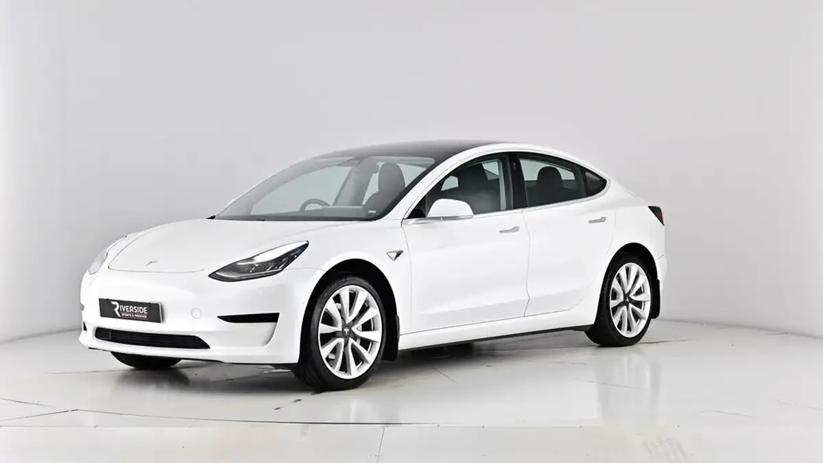 2020-tesla-model-3-e-standard-plus-big-56