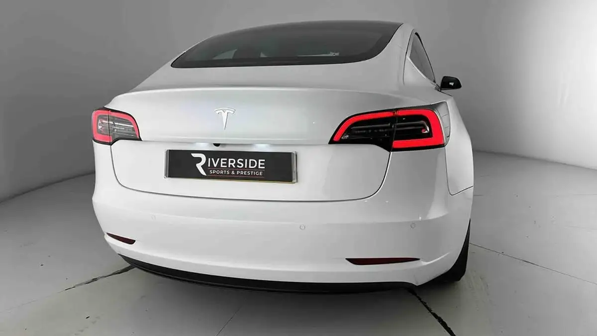 2020-tesla-model-3-e-standard-plus-big-28