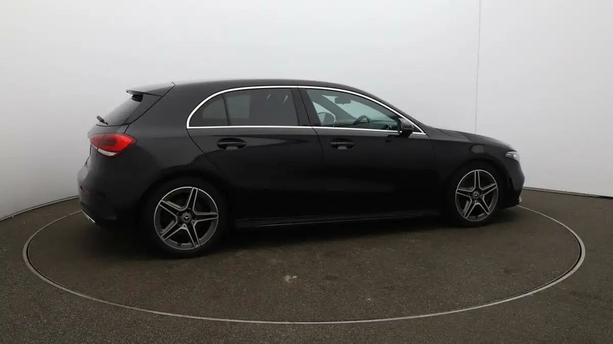 2020-mercedes-benz-a-class-20d-a220d-amg-line-hatchback-5d-big-42