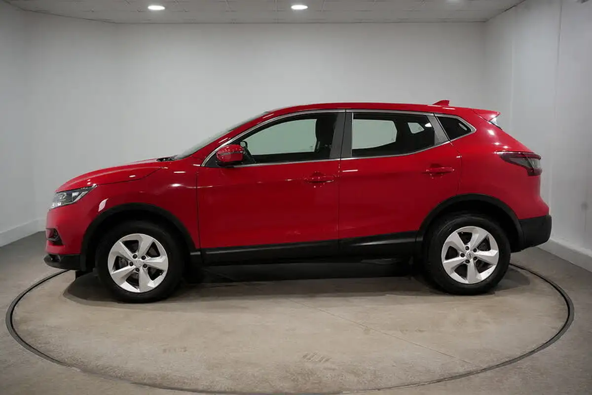 2020-nissan-qashqai-13-dig-t-acenta-premium-140ps-big-4