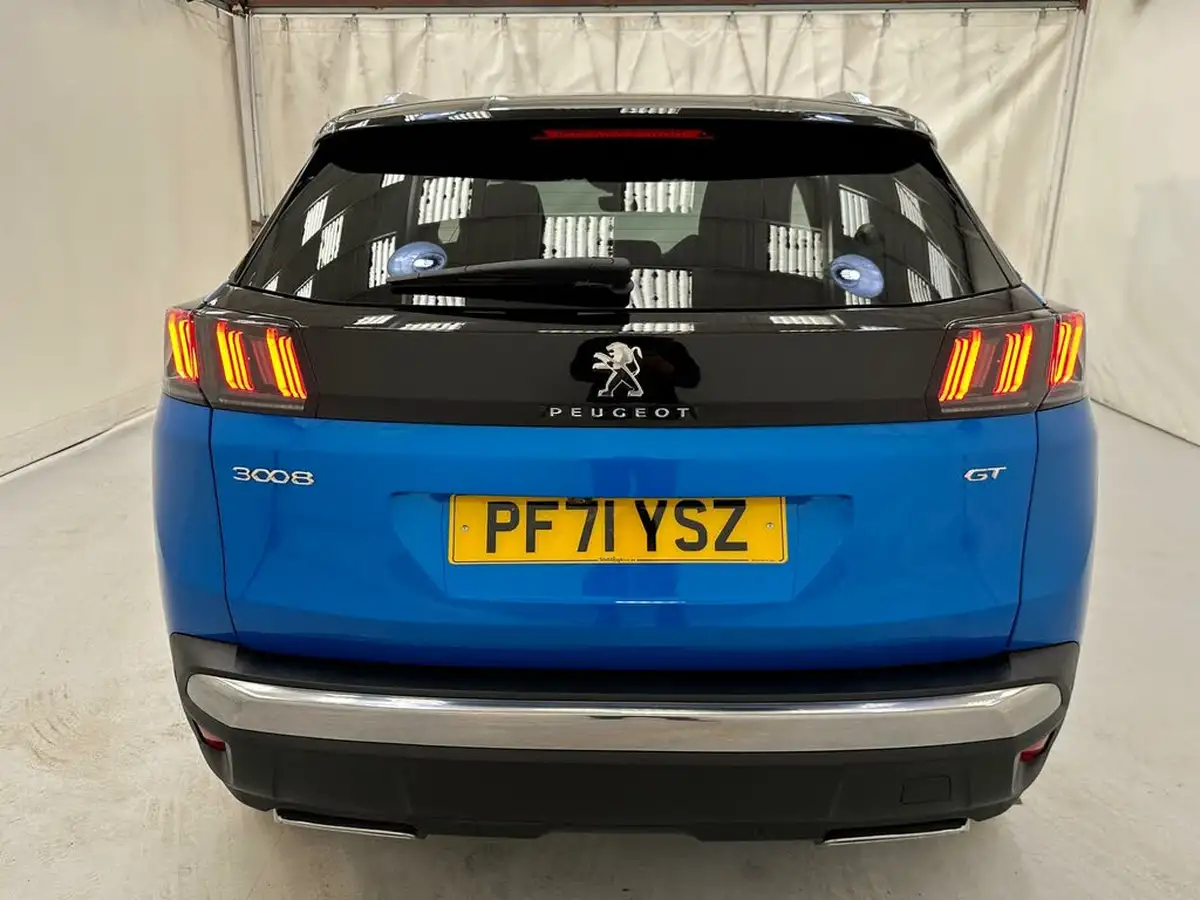 2022-peugeot-3008-suv-15-bluehdi-gt-big-5