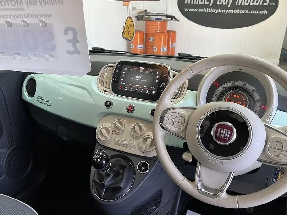2016-fiat-500-12-lounge-big-9