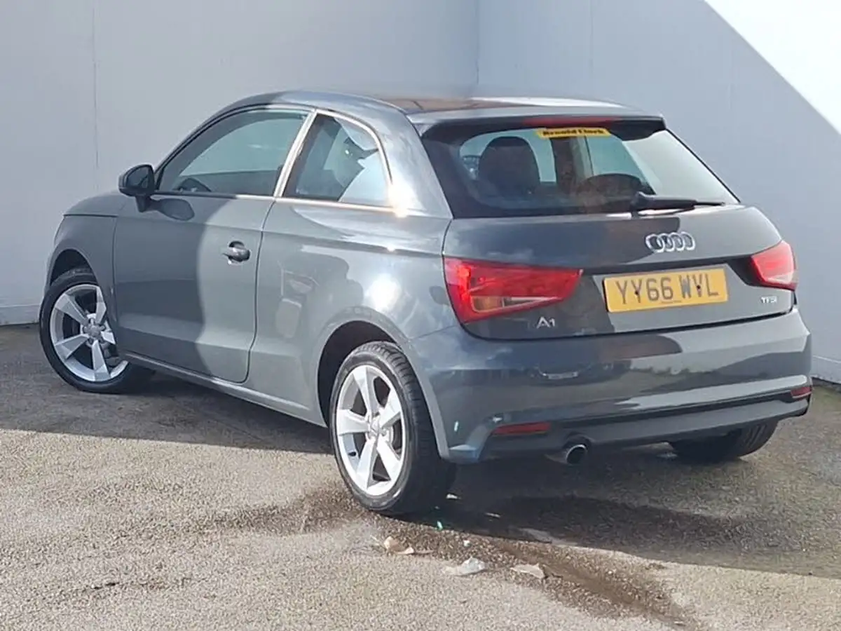 2016-audi-a1-10-tfsi-sport-hatchback-3d-big-1