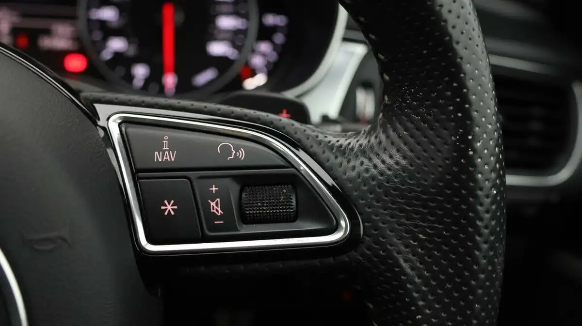 2017-audi-a7-30tdi-quattro-s-line-272ps-big-21