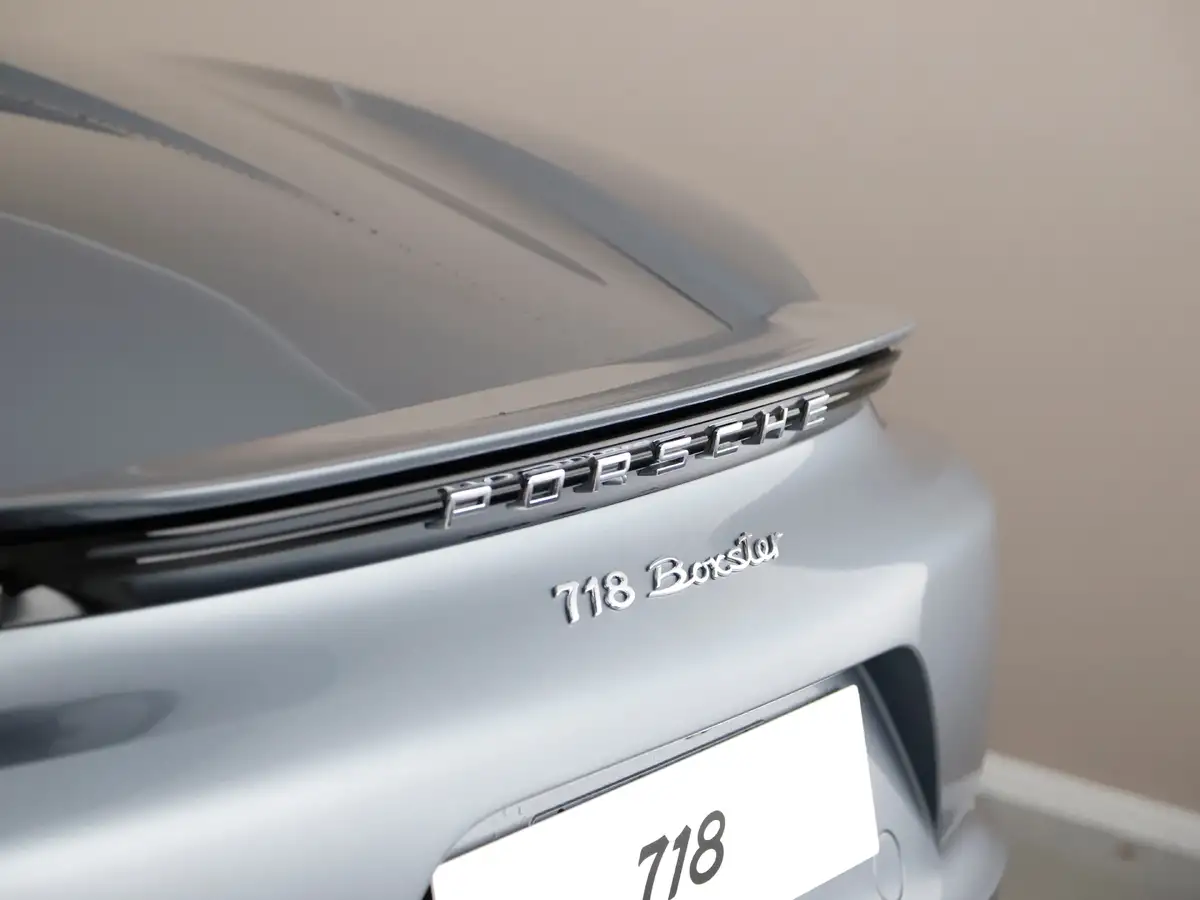 2025-porsche-boxster-718-20-boxster-pdk-big-40