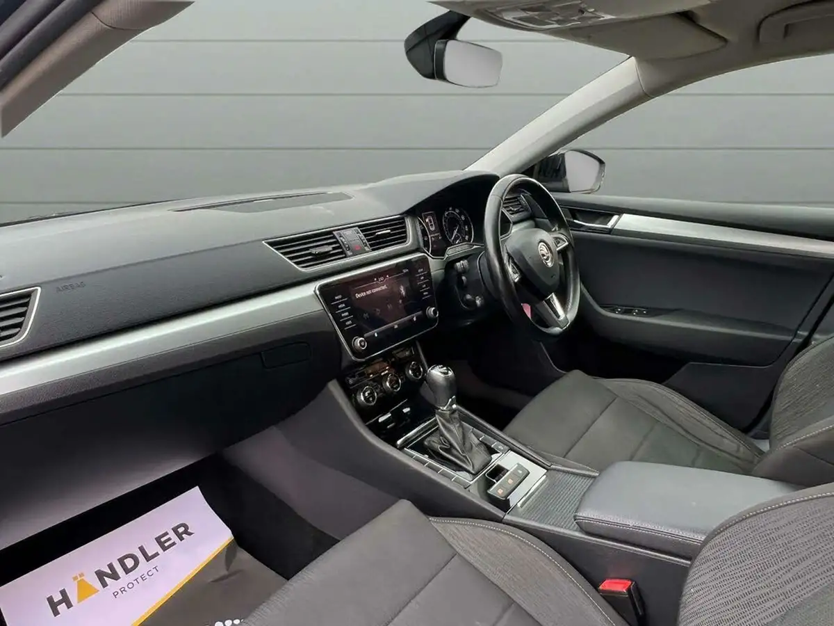 2017-skoda-superb-14-tsi-act-se-hatchback-dsg-big-27