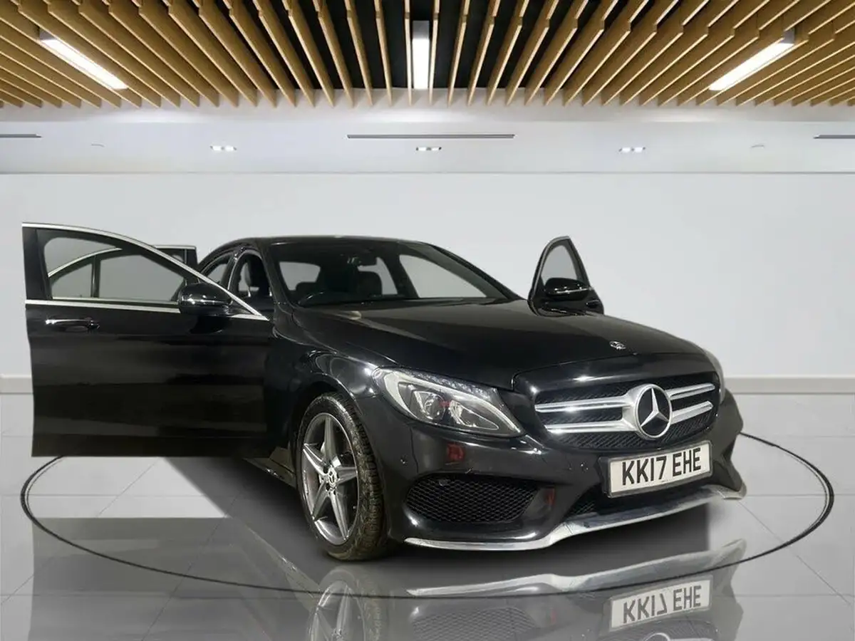 2017-mercedes-benz-c-class-21d-c220d-amg-line-premiumss-saloon-4d-4matic-9g-tronic-plus-big-9
