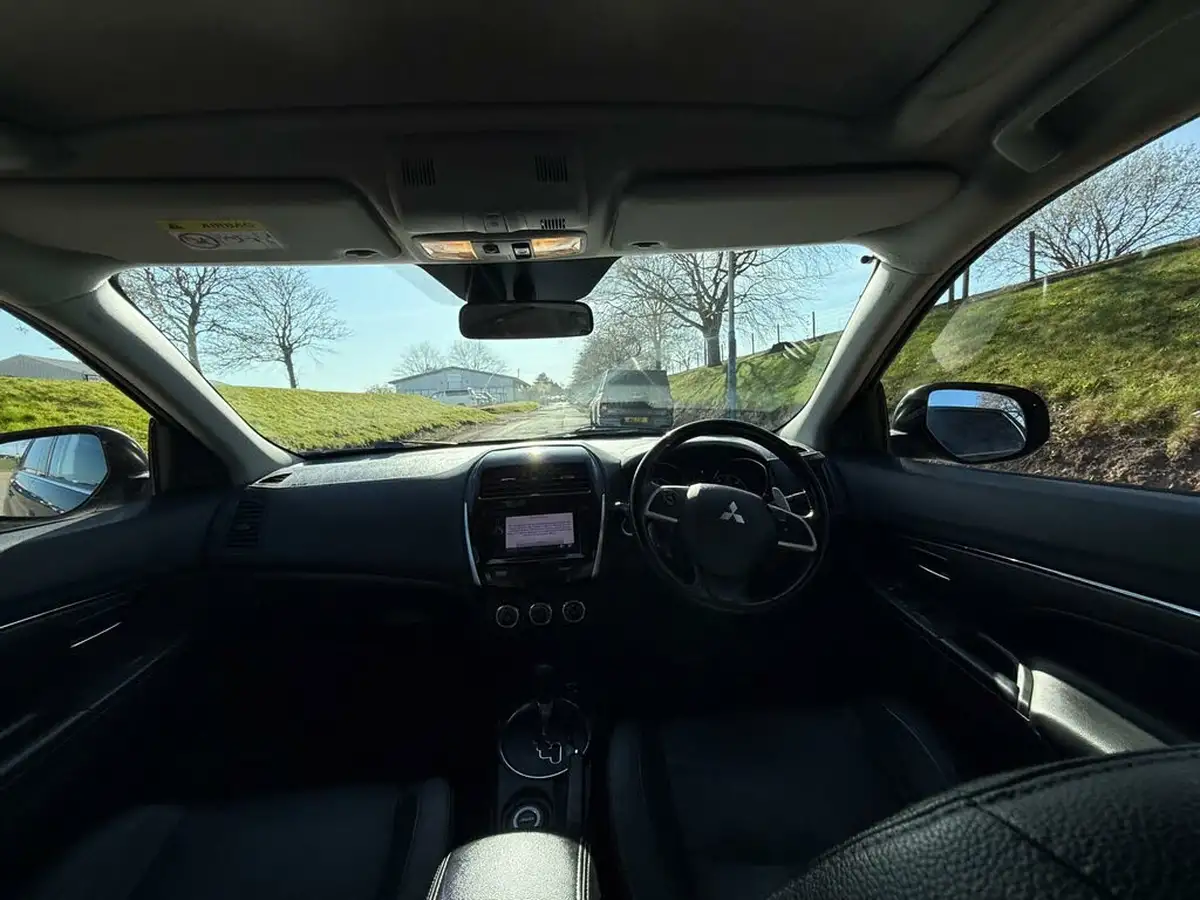 2014-mitsubishi-asx-22di-d-4wd-big-21