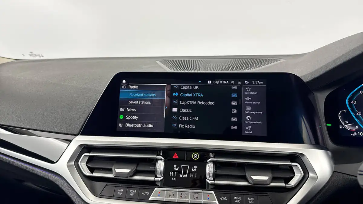 2021-bmw-3-series-20-330e-xdrive-se-pro-saloon-4d-big-15