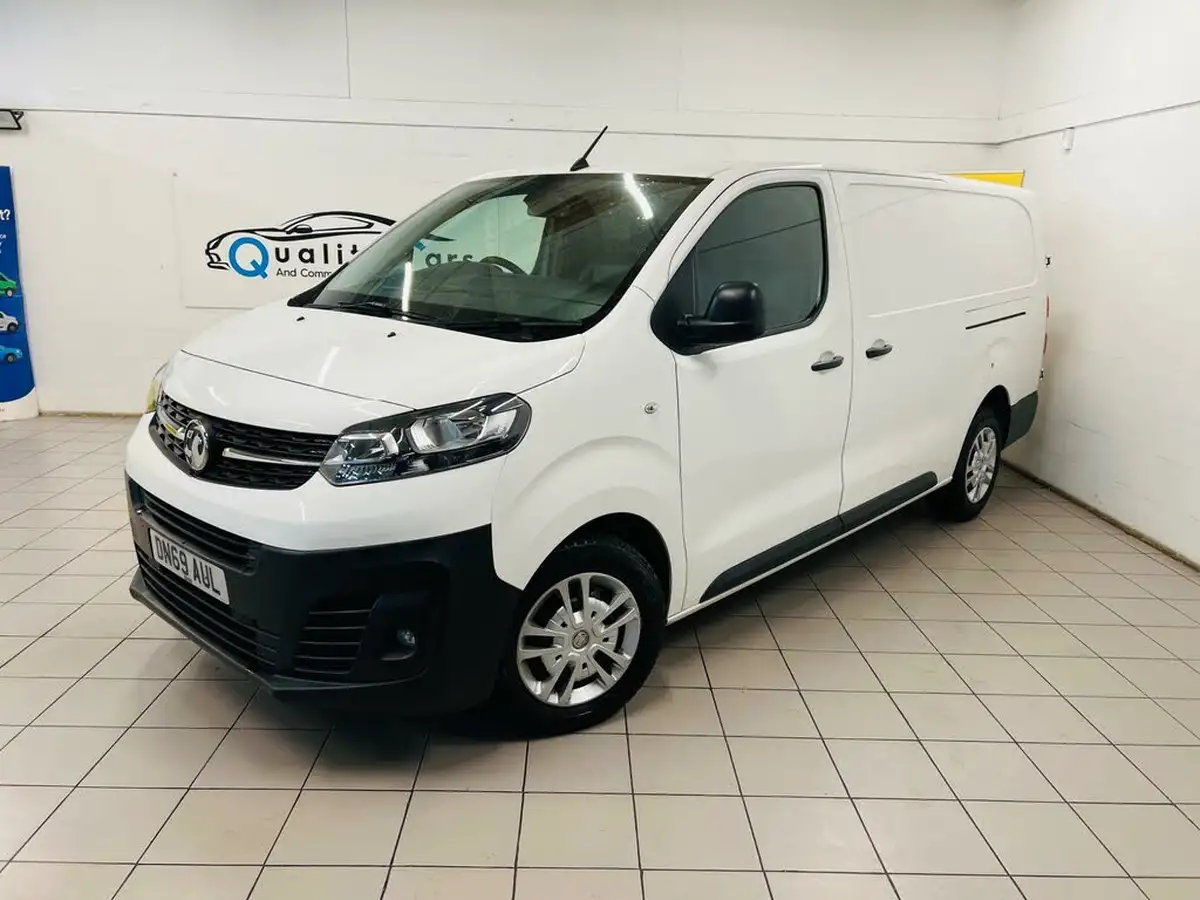 2019-vauxhall-vivaro-15td-2900-l2h1-dynamic-big-7