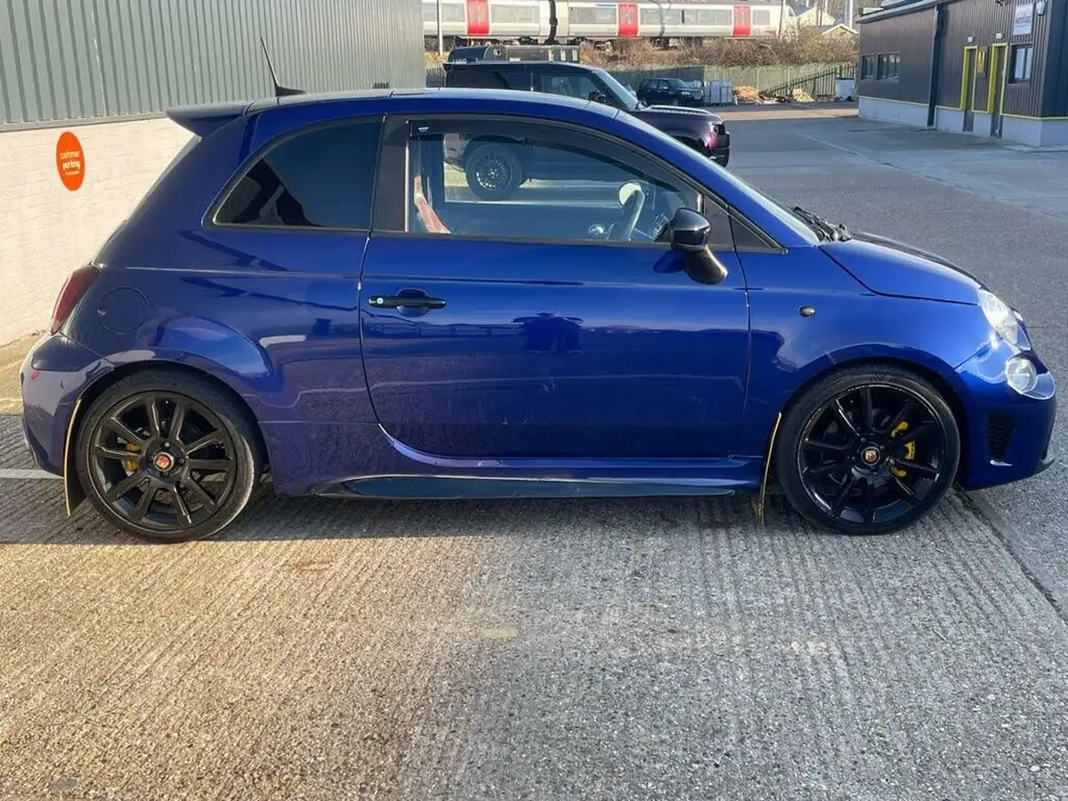 2017-abarth-595-14-tjet-turismo-big-75