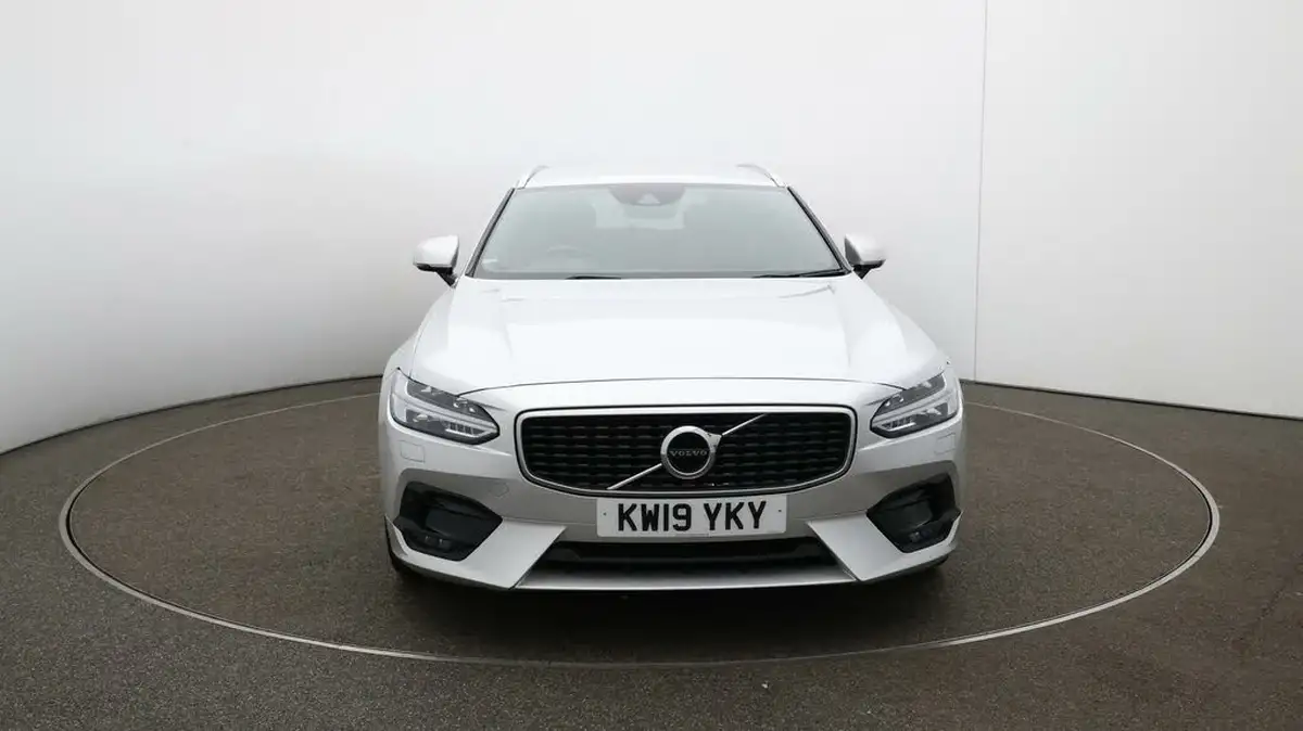 2019-volvo-v90-20td-d4-r-design-big-32