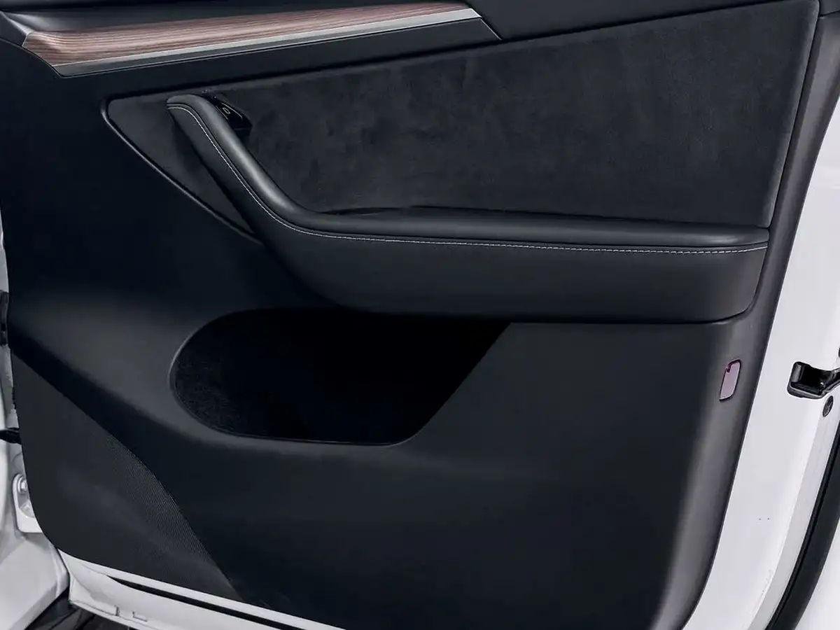 2022-tesla-model-y-e-long-range-big-20