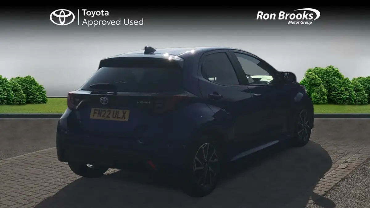 2022-toyota-yaris-15-vvt-i-design-big-1