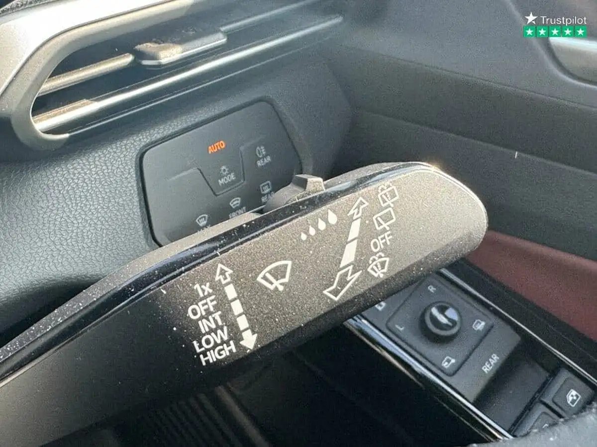 2021-volkswagen-id4-e-first-edition-big-13