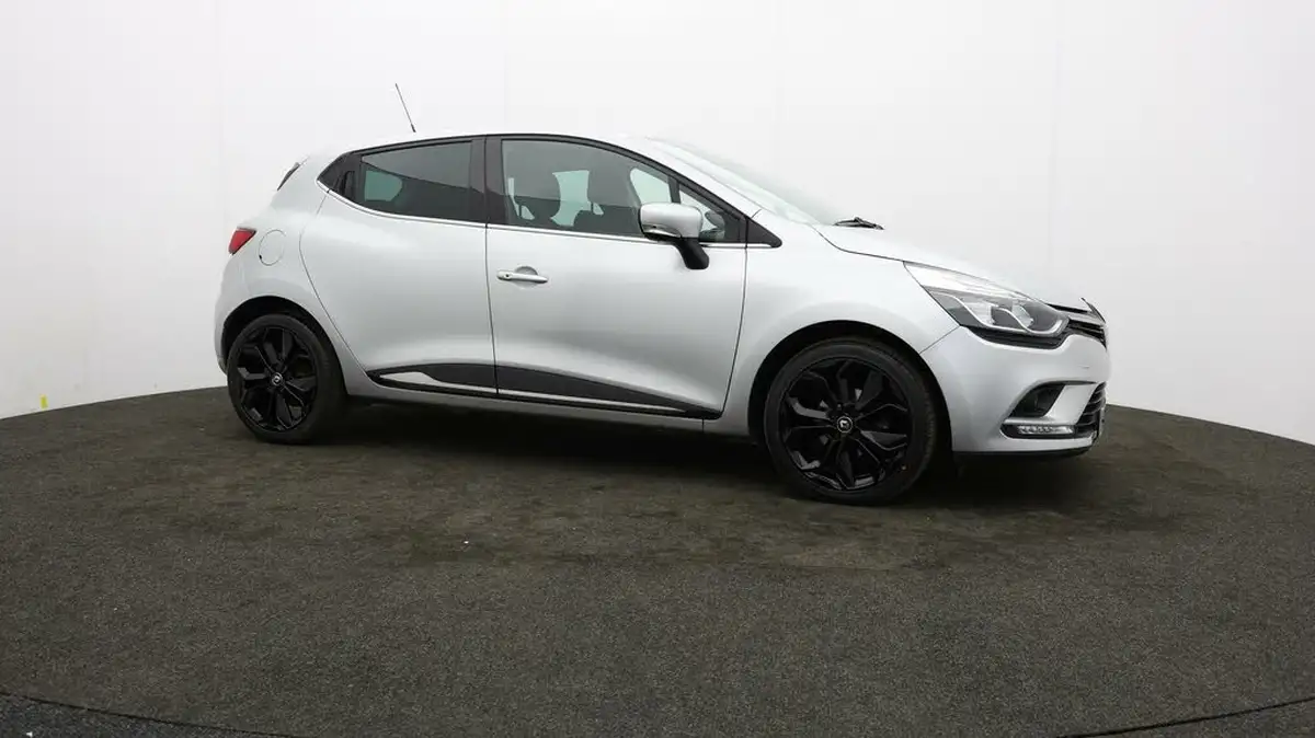 2019-renault-clio-15dci-iconic-90ps-ss-edc-auto-big-35