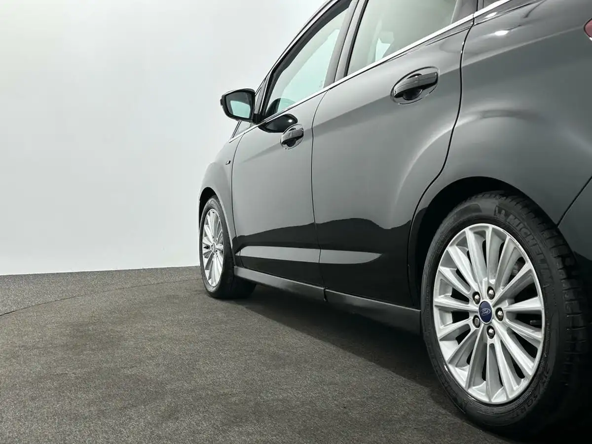 2019-ford-c-max-10t-titanium-125ps-big-46